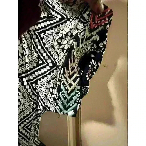 Altar'd State Boho Multicolor Top M - Picture 5 of 9